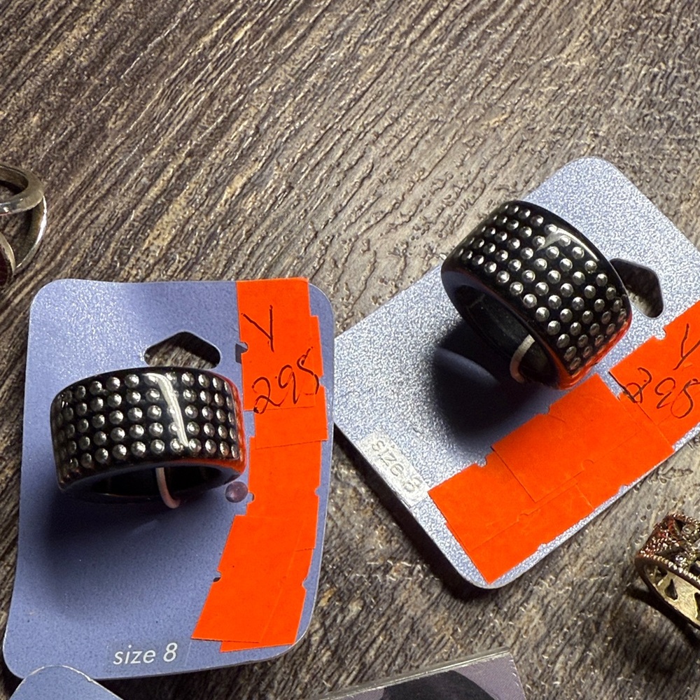 Ring Bundle 24 Stylish Rings - Picture 7 of 11